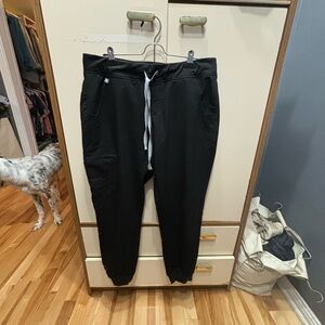 Large Figs Zamora Jogger